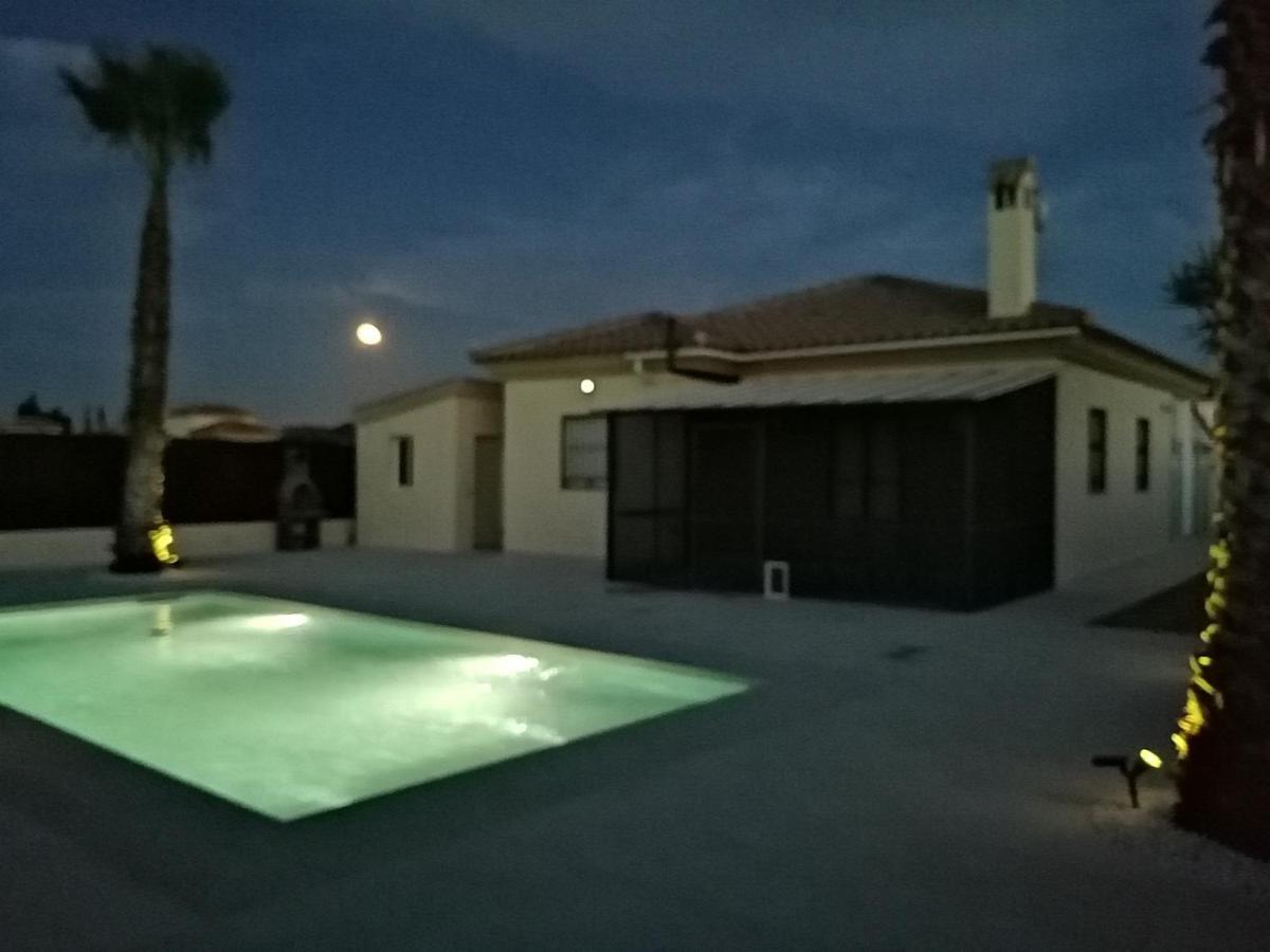 Villa Los Castos Immaculate 2-Bed Villa Arboleas Екстер'єр фото
